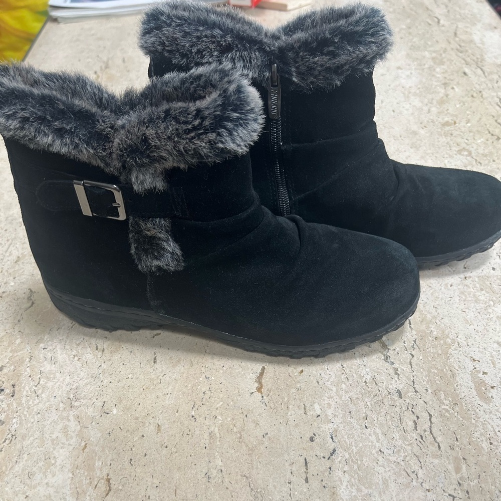 Khombu Lindsey Leather and Faux Fur Women’s Boot Size 10M Black and Gray - Picture 7 of 7